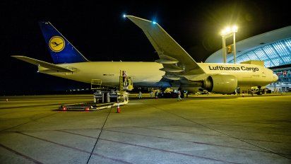 asi fue la llegada del primer cargamento de vacunas pfizer para el personal de la salud