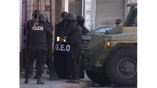 Patrullaba en Ciudad Vieja y recibió un disparo en plena calle