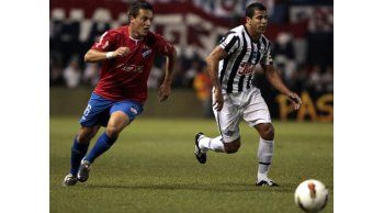 Libertad lo ganó en la hora y Nacional quedó eliminado