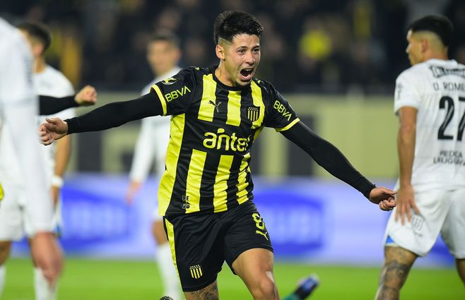LIVERPOOL PEÑAROL INTERMEDIO 2026 4 FOCO UY