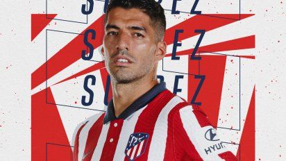 suarez fue convocado para el domingo tras una bienvenida con forlan incluido