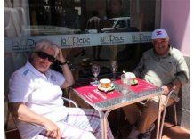 La austeridad de Mujica contra la opulencia esteña vistos por EFE