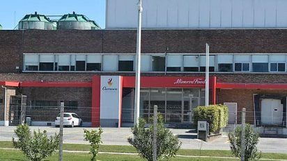 obrero de frigorifico carrasco tiene covid-19 y prendio alarmas en la industria