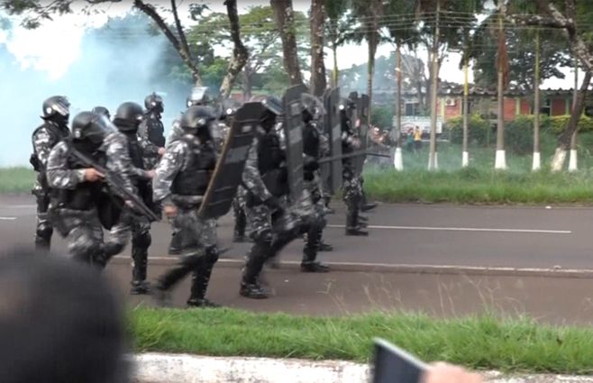 Policia-Brasil-manifestacion.jpg