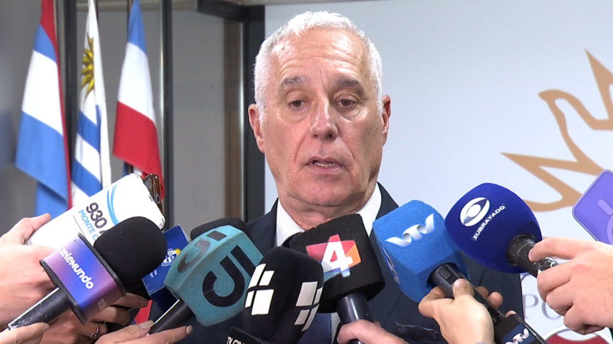 Ministro del Interior prevé que vehículos Cóndor del Ejército comiencen a patrullar el viernes 24 de julio