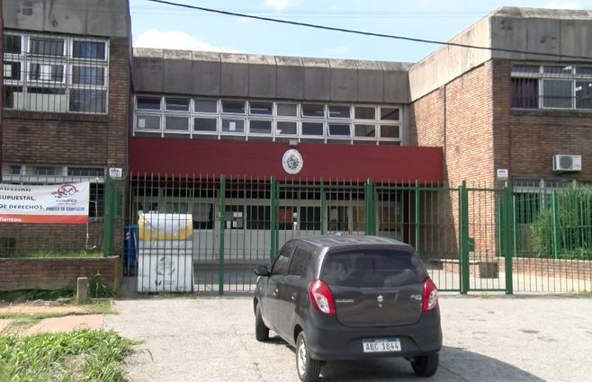 Liceo de Barros Blancos. Foto: archivo Subrayado.