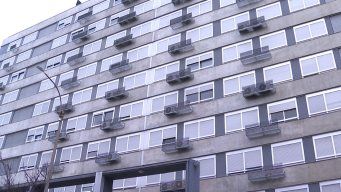 Foto: Subrayado. Edificio donde vivía la víctima en Cordón.