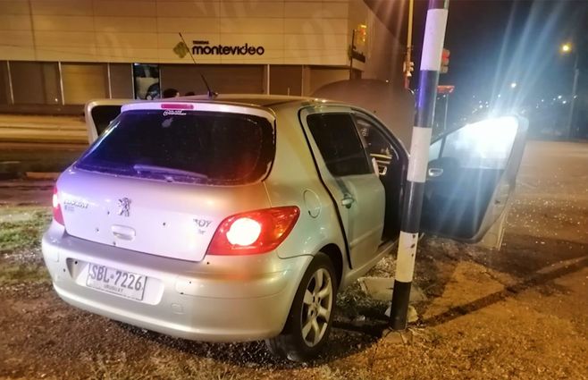 auto-persecucion-tiroteo-avenida-italia.jpg