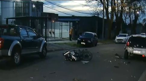 Dos autos, una moto y una camioneta protagonizaron un choque en el Belvedere