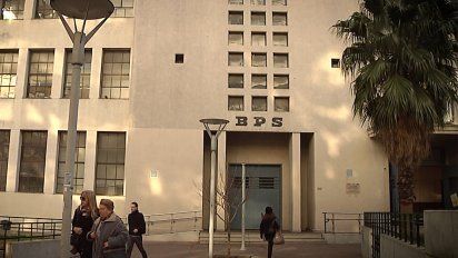 76% opina que la edad de retiro debe seguir en 60 anos y no subir a 65