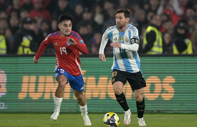 Chile-Argentina-Messi-AFP-junio.jpg