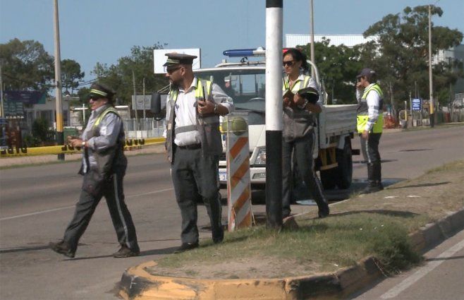 Foto de archivo. Inspectores de tránsito, Canelones.