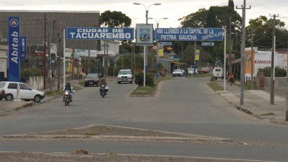 libres y emplazados 10 detenidos por estafas millonarias a comercios
