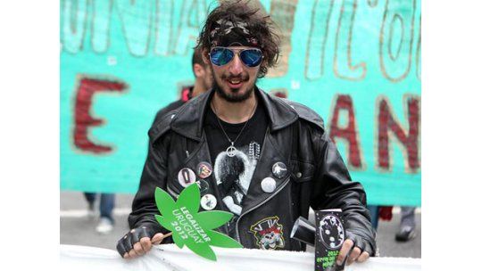 Mujica no defenderá su proyecto de marihuana ante la ONU