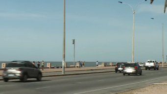 Foto: canal 10. La rambla de Montevideo en la mañana de este martes.