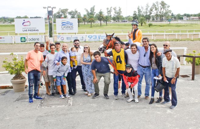 Bobby Q turf (1).jpg