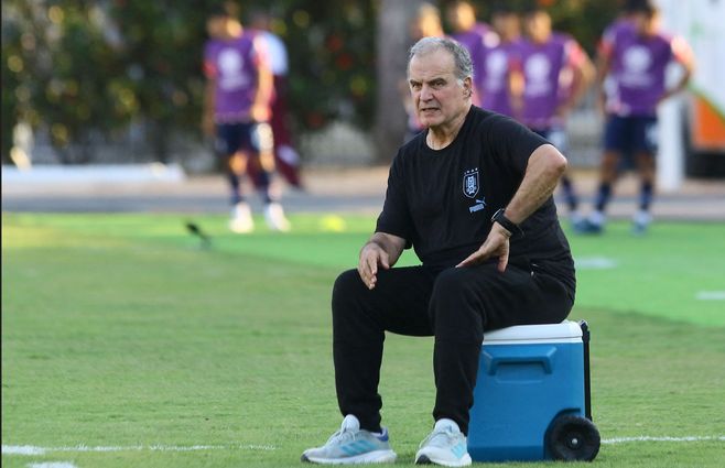 Los convocados de Marcelo Bielsa para los próximos partidos de la Celeste. Foto: AFP