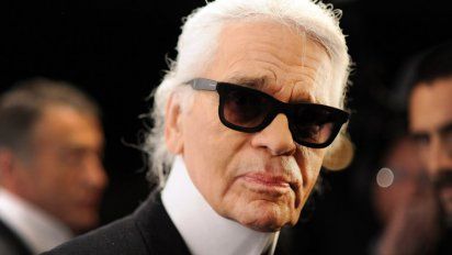 Karl Lagerfeld en una de sus últimas apariciones públicas