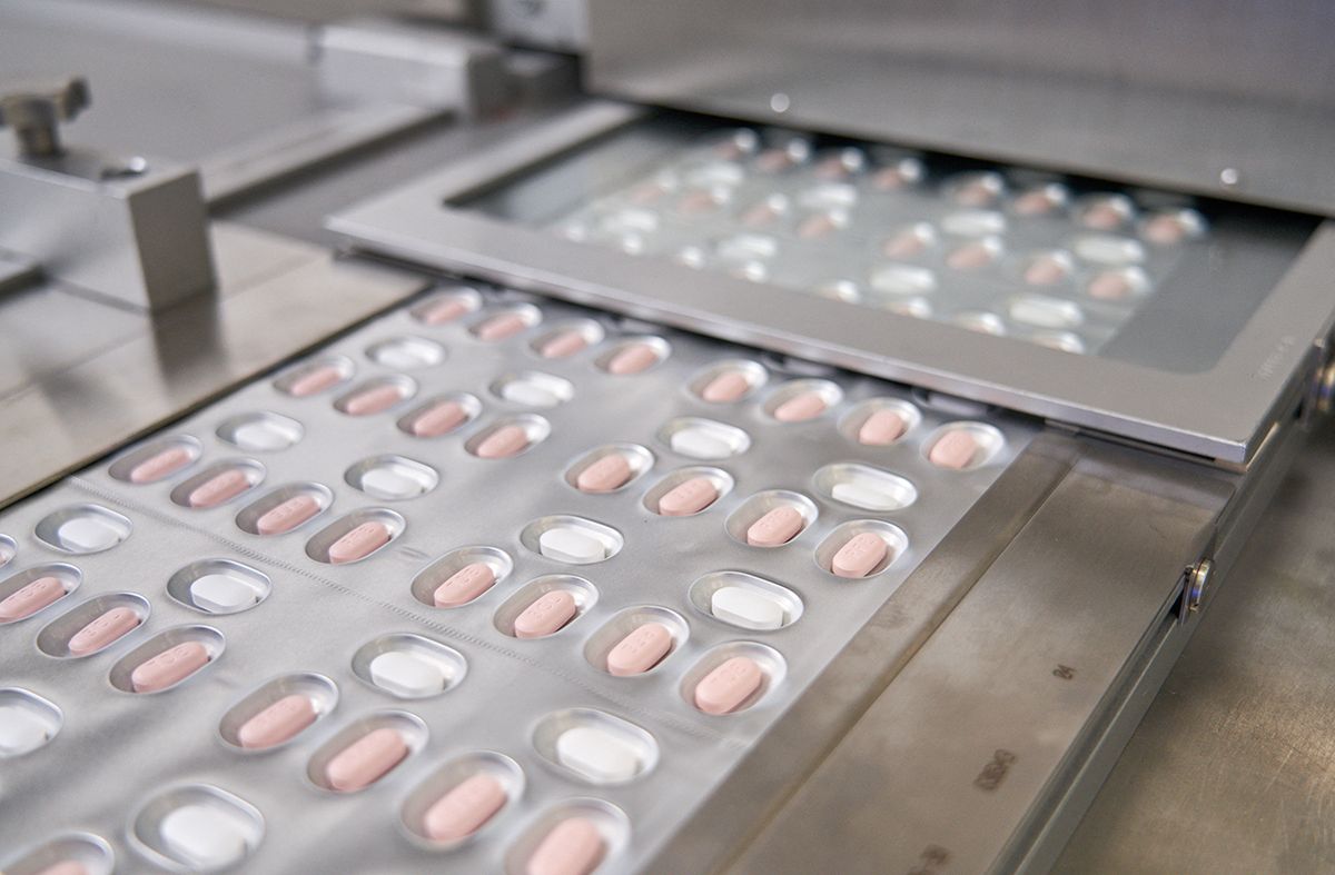 Pfizer confirma que su píldora contra el Covid-19 reduce hospitalizaciones y muertes en 90%