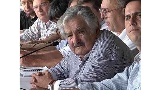 Mujica: “Rechazamos la defensa de un país fraudulento”