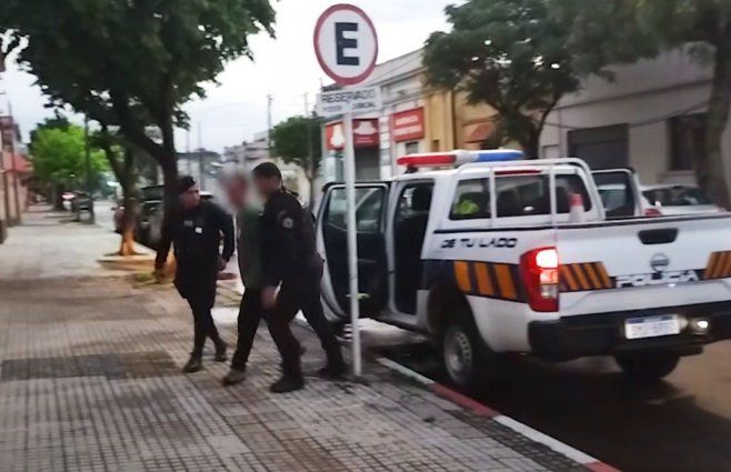 Foto: Subrayado. El acusado es llevado ante la Justicia.