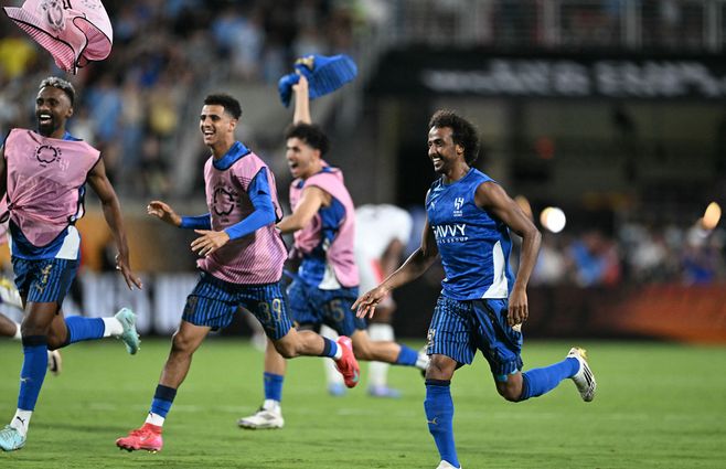 Los jugadores del Al Hilal festejan el batacazo en el Mundial de Clubes. Foto: AFP