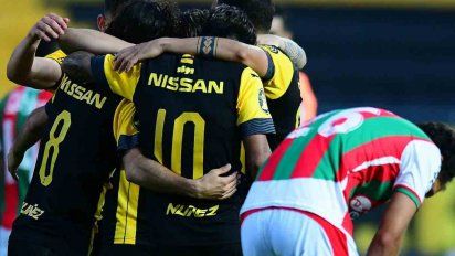 penarol le gano 4 a 1 a deportivo maldonado en el campeon del siglo