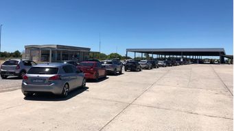 primera gran avalancha del verano en el puente san martin