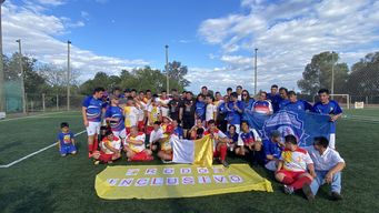 lacalle pou participo en primer torneo de futbol inclusivo en salto