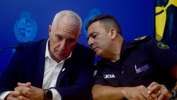 Carlos Negro en conferencia de prensa sobre captura de Marset en Bolivia. Foto: FocoUy