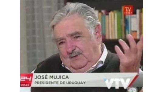 Mujica anunció que se plantará marihuana en predios militares