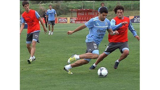 Uruguay ante Argentina: Cebolla o Tata, las opciones celestes