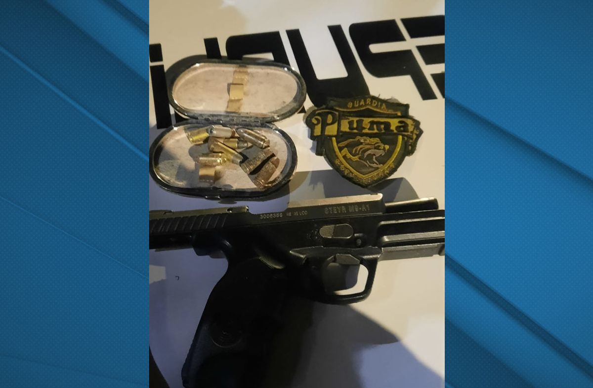 Foto cedida a Subrayado. Arma incautada al detenido. Foto cedida a Subrayado. Arma incautada al detenido.