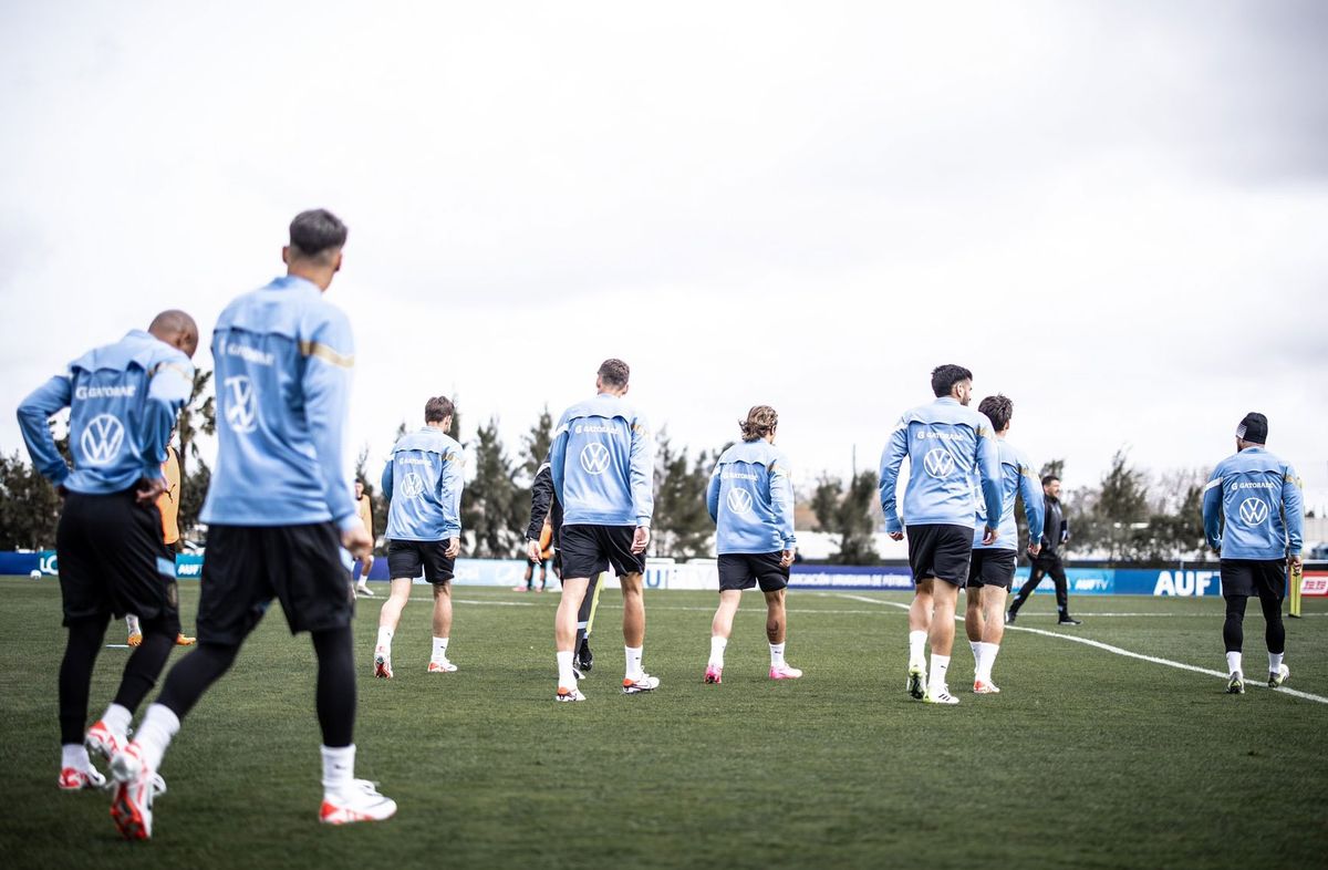 El primer partido en - AUF - Selección Uruguaya de Fútbol