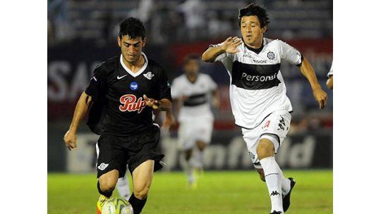 Olimpia 1 - Libertad 0, a primera hora por la Copa Comunicaciones