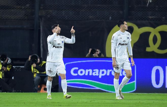 LIVERPOOL PEÑAROL INTERMEDIO 2026 1 FOCO UY