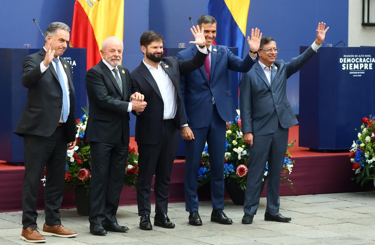 Declaración en Chile: defensa de la democracia y multilateralismo, contra  la desinformación, extremismos y desigualdad