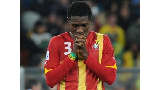 Acusan a Asamoah Gyan de sacrificar a un amigo; familia lo niega