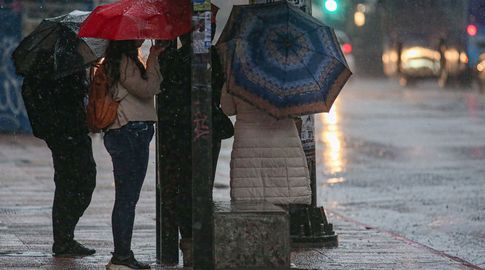 Rige nueva actualización por tormentas puntualmente fuertes y lluvias abundantes