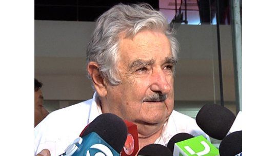 Cae la aprobación de la gestión del presidente Mujica