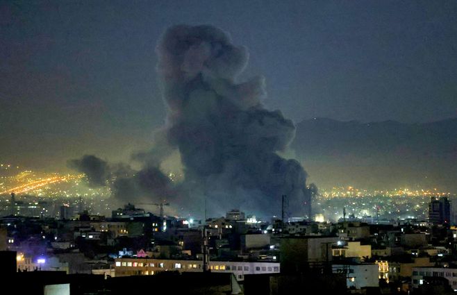 Ataques en Teherán. Foto: AFP