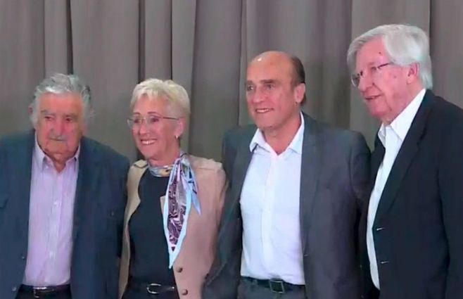 Mujica-Villar-Martínez-y-Astori.jpg