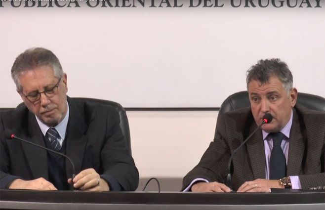 Jorge-Vazquez-y-Wilmar-Valdez-firma-camaras.jpg