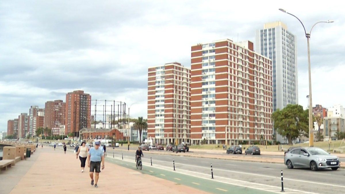 Jueves templado con lluvias aisladas en el norte y tarde cálida: mirá el pronóstico