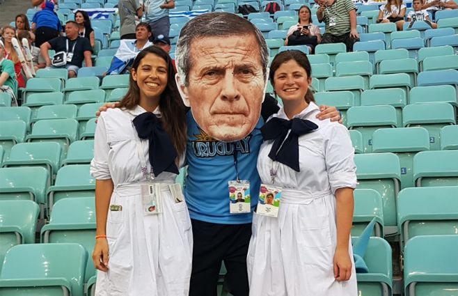 Tabarez-maestro-tribuna.jpg