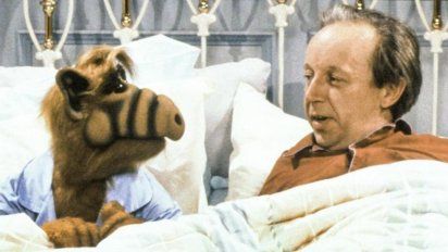 Alf se emitió entre 19986 y 1990. Wright trabajó en varias sitcoms de éxito