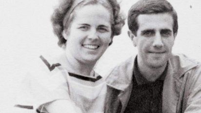 María Auxiliadora y Tabaré se conocieron en una kermese. Vivían a diez cuadras de distancia en La Teja. 