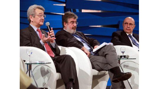 Preocupación por proteccionismo centra el debate en cumbre BID