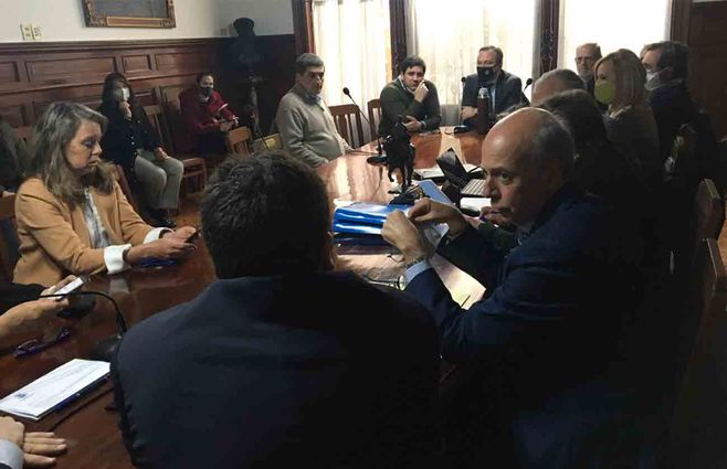 Javier-García-actas-reunión-PN.jpg
