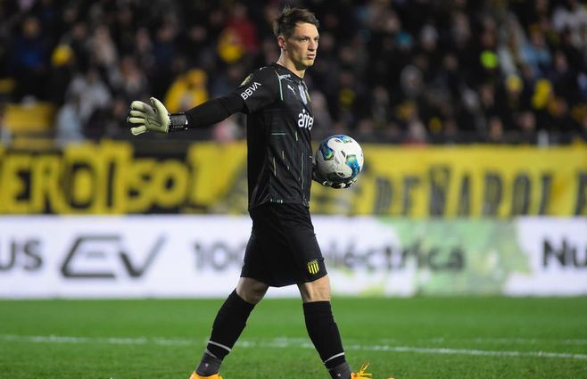 peñarol danubio 28 agosto 2022 tanda dos dante fernandez foco uy (2).jpeg